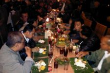 BUKBER DI ALAS DAUN RESTO